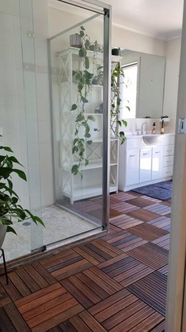 Guest Suite In Duffy Weston Creek 外观 照片